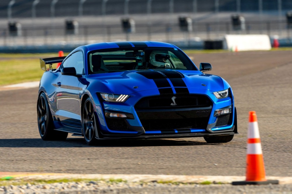 Sherri Tilley | Ford GT 500 Track Tour