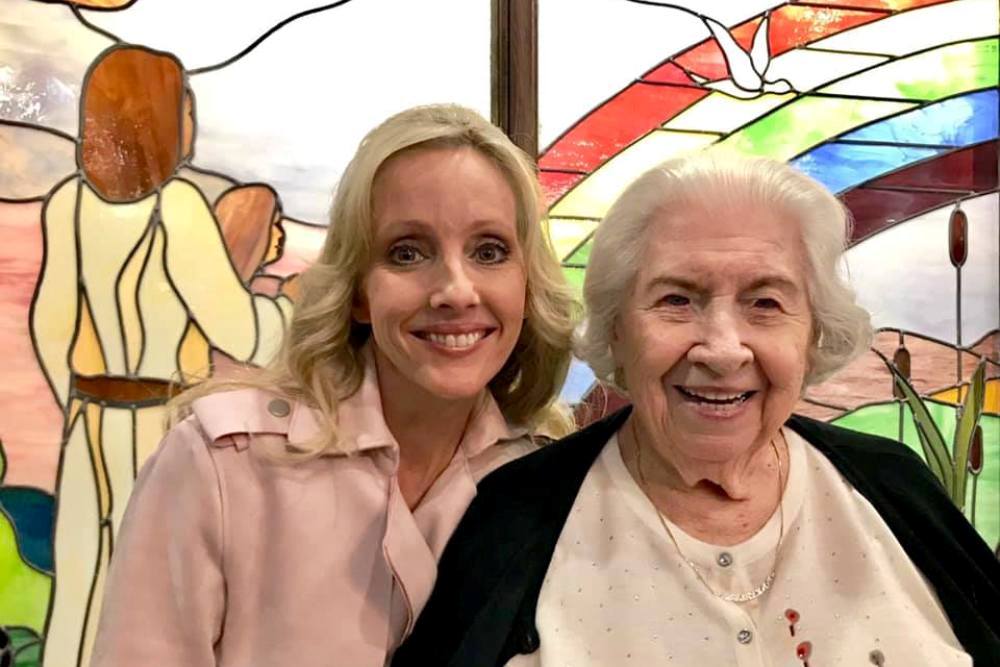 My Grandmother: An Inspiring Example of Grit and Glamour